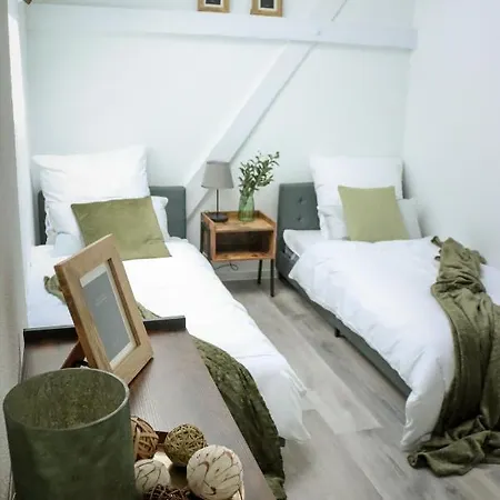 Fachwerkcharme: Wohnen In Grosser Maisonettwohnung Villingen-Schwenningen Extérieur photo